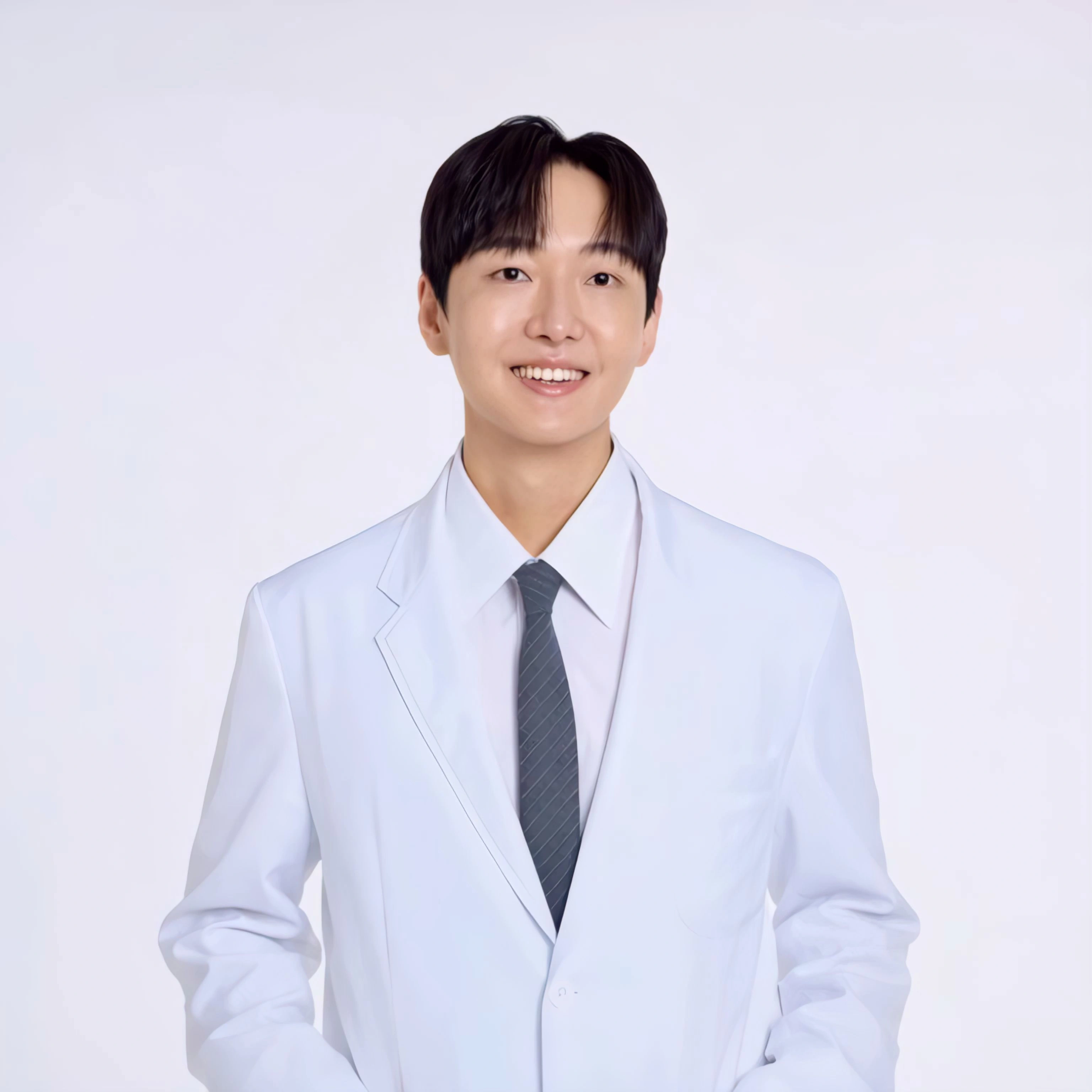 미라젠의원 한덕규 원장 프로필 사진